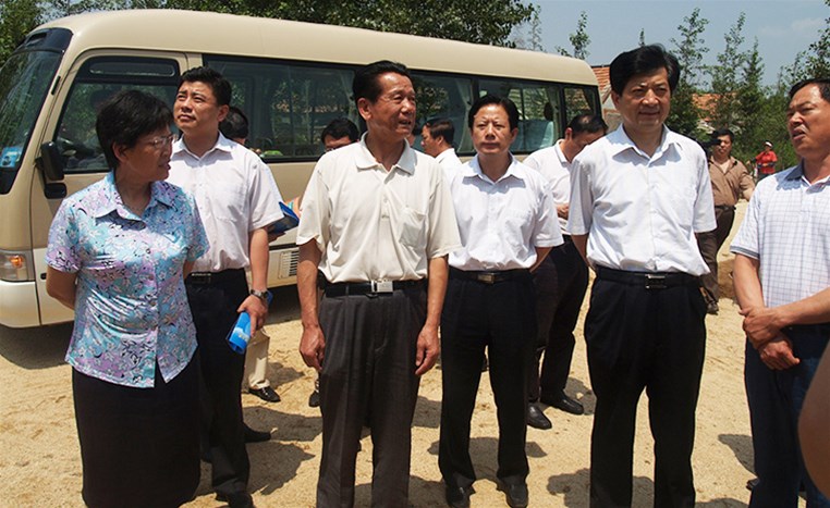 烟台市委书记孙永春一行到我公司视察